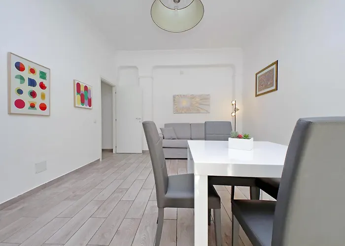 4bnb - Cavalleggeri * Roma